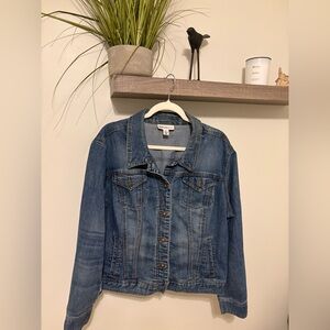 Style &+Co Denim Jean Jacket in Medium Blue